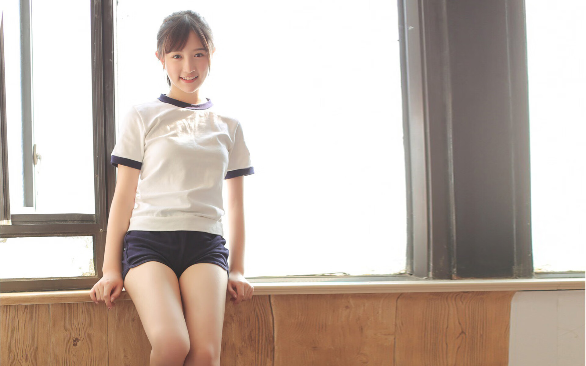 尼斯中锋背身拿球组织攻势稳定，nba尼克斯中锋